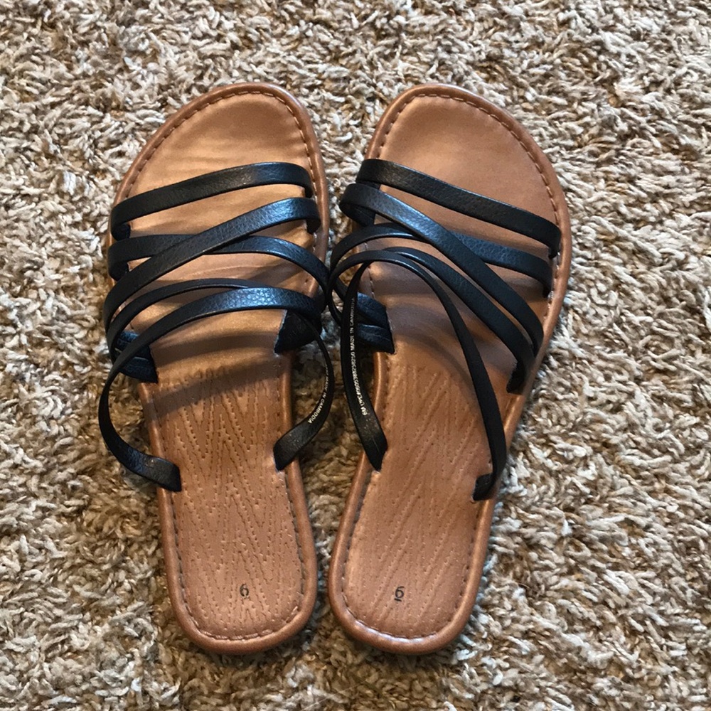 Women’s sandals!